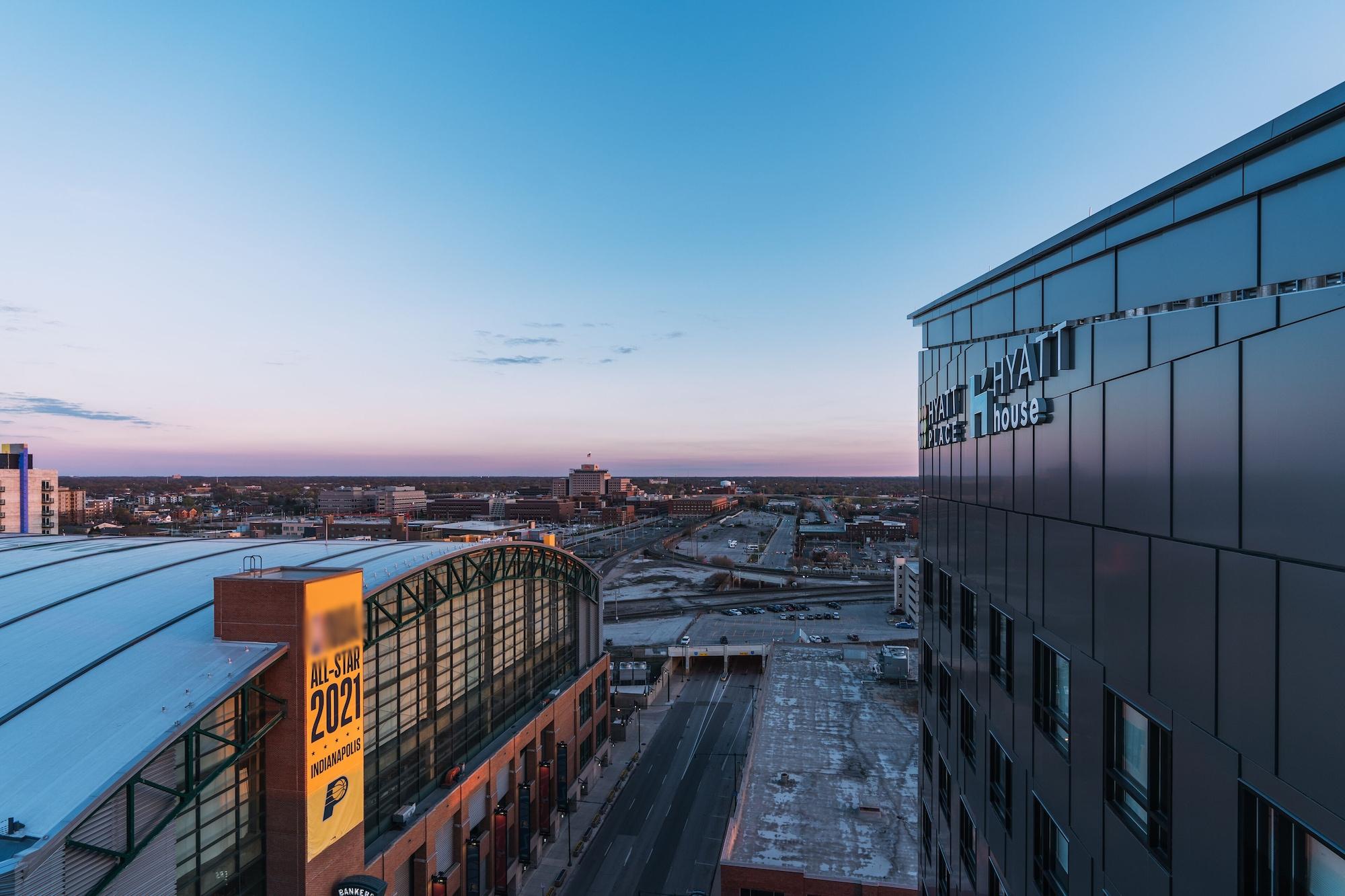Hyatt House Indianapolis Downtown Hotel Exterior photo