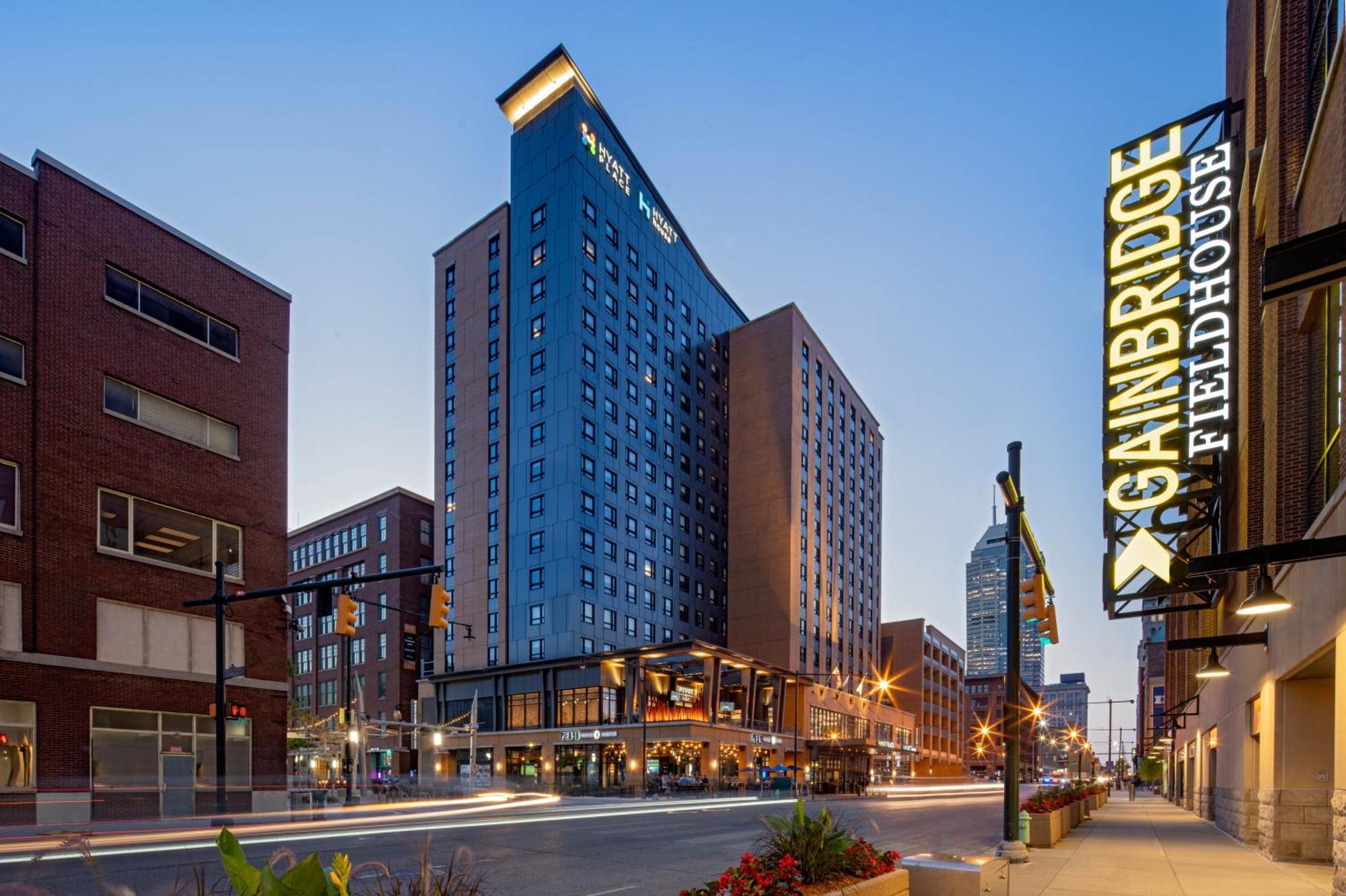 Hyatt House Indianapolis Downtown Hotel Exterior photo